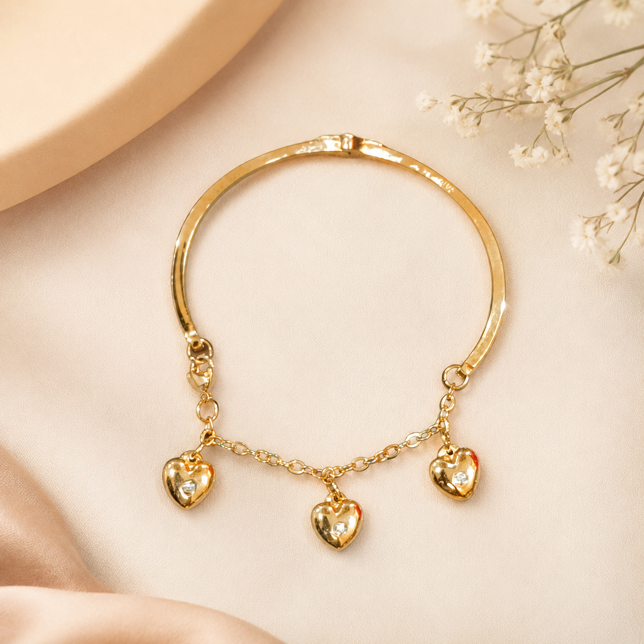 Golden Heart Cascade Bracelet