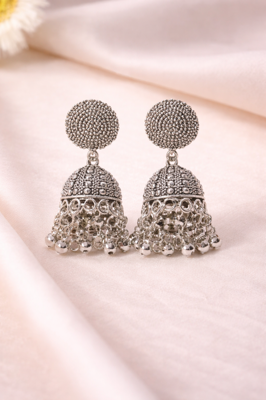 Noor Classic Jhumkas