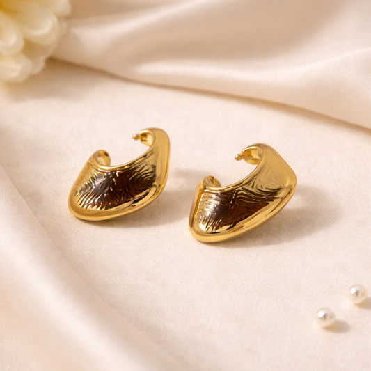 Luxe Curve Earrings