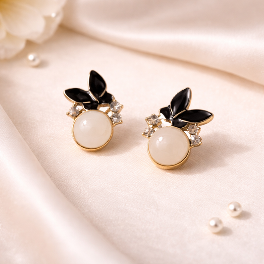 Noir Blossom Pearl Earrings