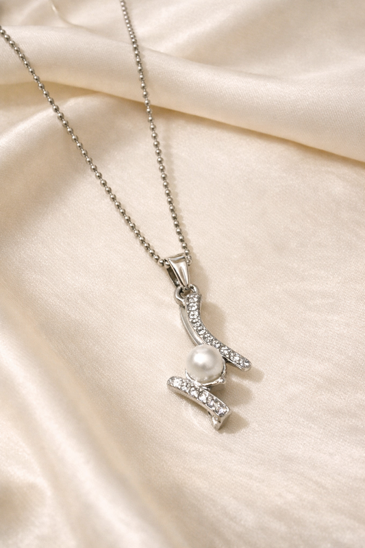 Luxe Pearl Pendant