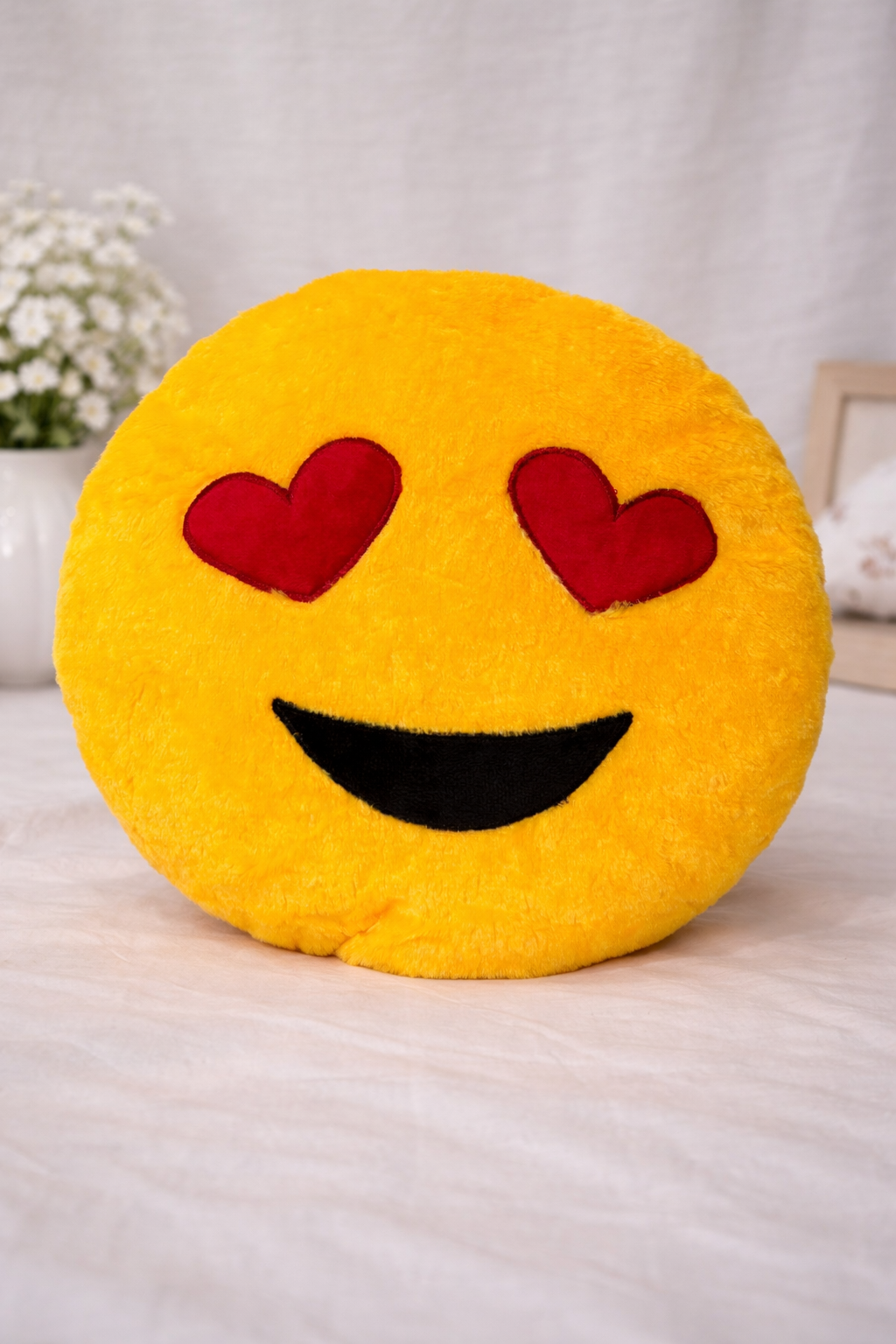Love Eyes Emoji Cushion