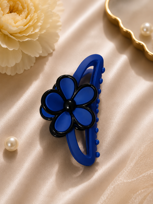 Daisy Bloom Claw Clip