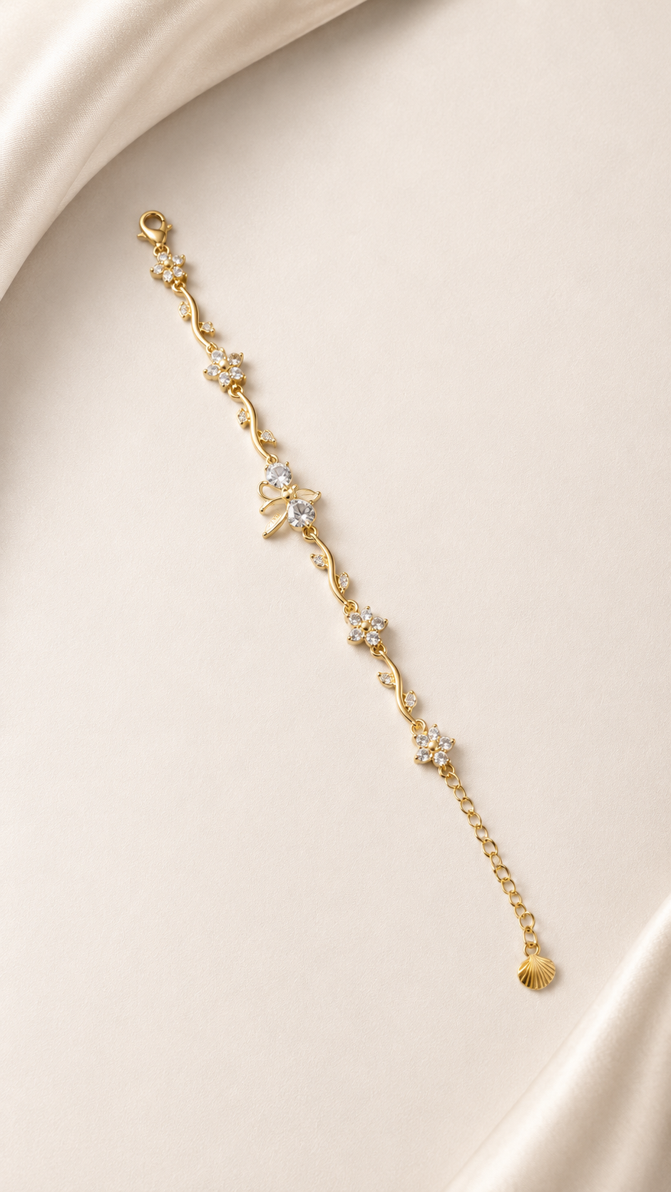 Golden Daisy Bloom Bracelet