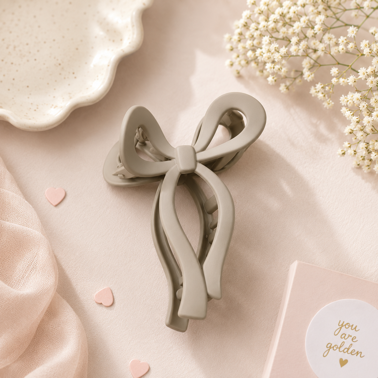 Sandstone Bow Claw Clip